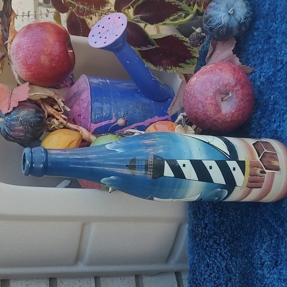 Lighthouse Bottle - Picture 3 of 10